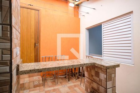 Casa à venda com 139m², 4 quartos e 2 vagasQuintal