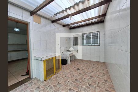 Casa à venda com 245m², 4 quartos e 3 vagas Casa à venda com 245m², 4 quartos e 3 vagasFoto 16