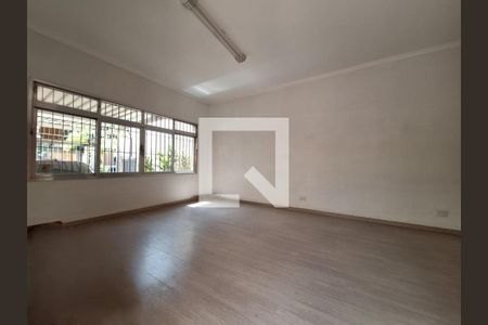 Casa à venda com 245m², 4 quartos e 3 vagas Casa à venda com 245m², 4 quartos e 3 vagasFoto 31