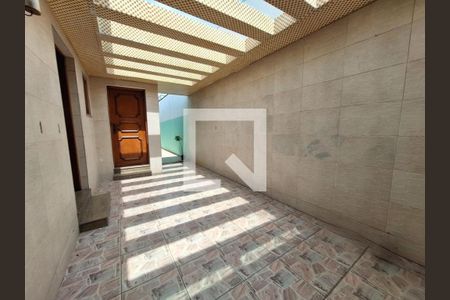 Casa à venda com 245m², 4 quartos e 3 vagas Casa à venda com 245m², 4 quartos e 3 vagasFoto 30