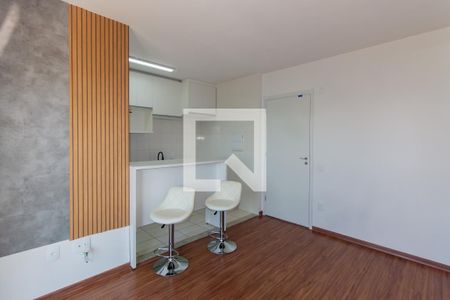 Sala de apartamento para alugar com 2 quartos, 50m² em Vila Metalúrgica, São Paulo
