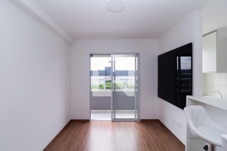 Sala de apartamento para alugar com 2 quartos, 50m² em Vila Metalúrgica, São Paulo