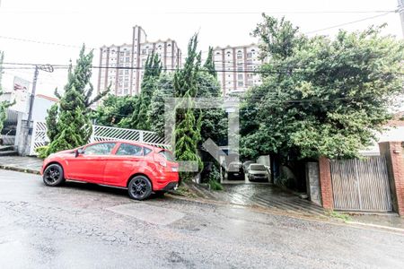 Casa para alugar com 1300m², 6 quartos e 6 vagas Casa para alugar com 1300m², 6 quartos e 6 vagasFachada