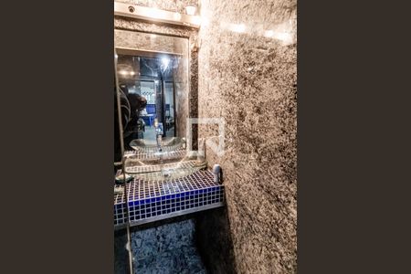 Casa para alugar com 1300m², 6 quartos e 6 vagas Casa para alugar com 1300m², 6 quartos e 6 vagasBanheiro 2