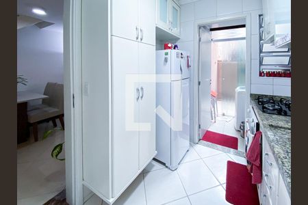 Casa de condomínio à venda com 68m², 2 quartos e 2 vagasCozinha