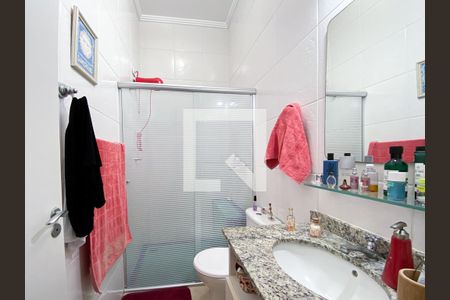 Casa de condomínio à venda com 68m², 2 quartos e 2 vagasBanheiro