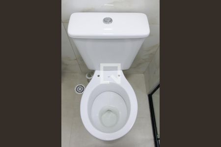 Apartamento à venda com 38m², 2 quartos e 1 vaga Apartamento à venda com 38m², 2 quartos e 1 vagaDetalhe banheiro