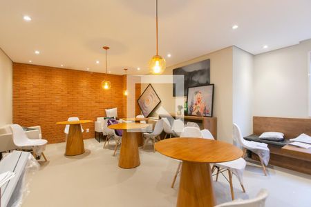Apartamento à venda com 38m², 2 quartos e 1 vaga Apartamento à venda com 38m², 2 quartos e 1 vagaSalão de Festas