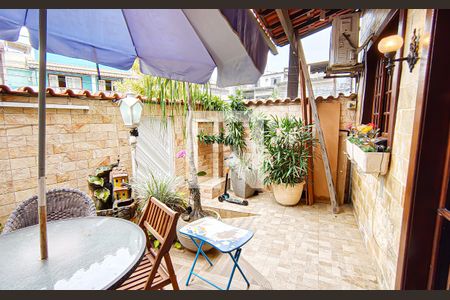 Casa à venda com 240m², 5 quartos e 3 vagasfrente do imovel