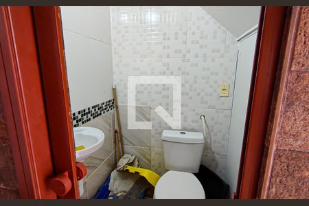 Casa à venda com 240m², 5 quartos e 3 vagaslavabo externo
