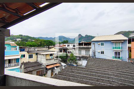 Casa à venda com 240m², 5 quartos e 3 vagasvista