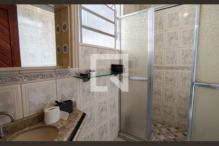 Casa à venda com 240m², 5 quartos e 3 vagasbanheiro social