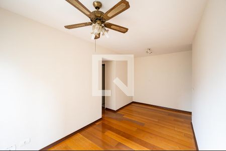 Sala de apartamento à venda com 2 quartos, 55m² em Chácara Inglesa, São Paulo