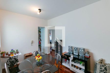 Sala de apartamento à venda com 2 quartos, 54m² em Estoril, Belo Horizonte
