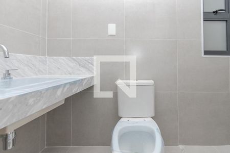 Apartamento à venda com 227m², 3 quartos e 4 vagas Apartamento à venda com 227m², 3 quartos e 4 vagasBanheiro da Suíte 2