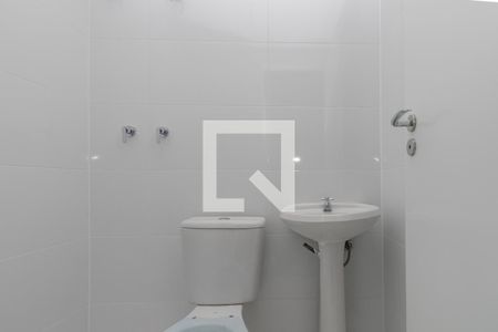 Apartamento à venda com 227m², 3 quartos e 4 vagas Apartamento à venda com 227m², 3 quartos e 4 vagasBanheiro de Serviço