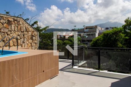 Varanda de apartamento à venda com 3 quartos, 200m² em Barra da Tijuca, Rio de Janeiro