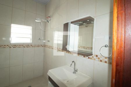 Banheiro de casa para alugar com 1 quarto, 50m² em Vila Maria, São Paulo
