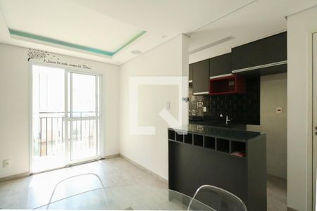 Sala de apartamento à venda com 2 quartos, 46m² em Campestre, Santo André