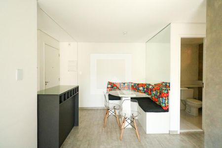 Sala de apartamento à venda com 2 quartos, 46m² em Campestre, Santo André
