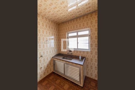 Casa à venda com 13m², 3 quartos e 6 vagas Casa à venda com 13m², 3 quartos e 6 vagasÁrea de Serviço