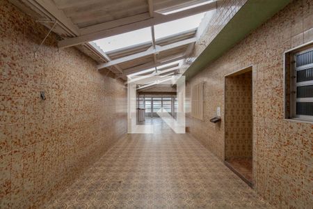 Casa à venda com 13m², 3 quartos e 6 vagas Casa à venda com 13m², 3 quartos e 6 vagasGaragem