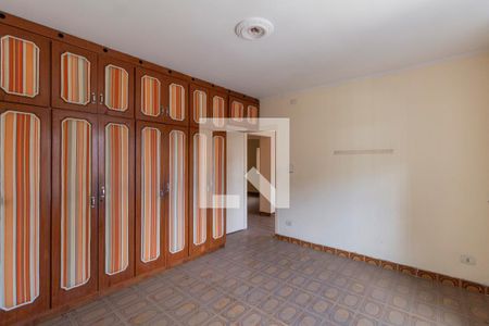 Casa à venda com 13m², 3 quartos e 6 vagas Casa à venda com 13m², 3 quartos e 6 vagasQuarto 2
