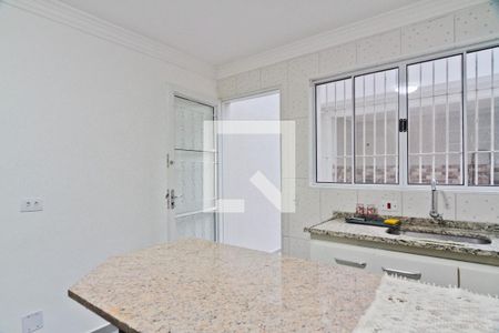 Casa à venda com 104m², 3 quartos e 2 vagas Casa à venda com 104m², 3 quartos e 2 vagasCozinha