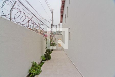 Casa à venda com 104m², 3 quartos e 2 vagas Casa à venda com 104m², 3 quartos e 2 vagasÁrea externa