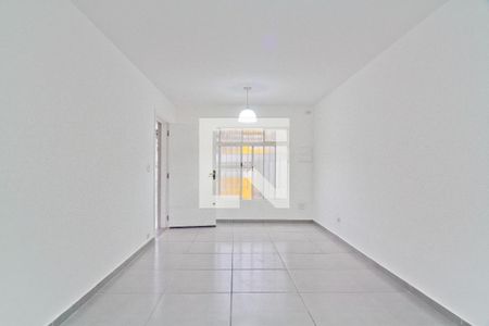 Sala de casa à venda com 3 quartos, 120m² em Jardim Peri, São Paulo