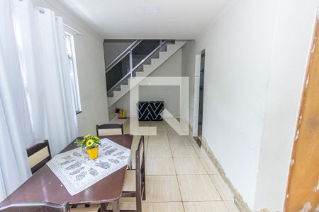 Sala de apartamento à venda com 3 quartos, 140m² em Vaz Lobo, Rio de Janeiro