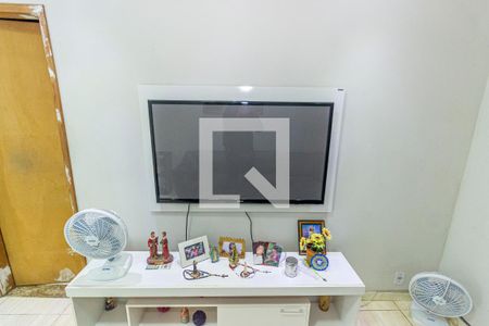 Sala de apartamento à venda com 3 quartos, 140m² em Vaz Lobo, Rio de Janeiro