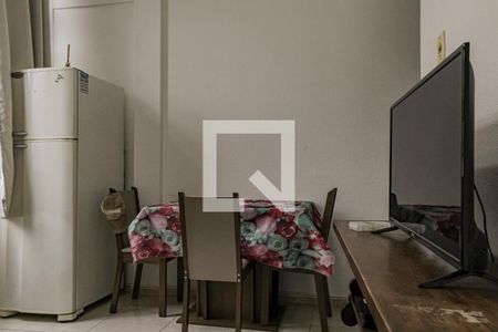 Sala de apartamento para alugar com 1 quarto, 32m² em Copacabana, Rio de Janeiro