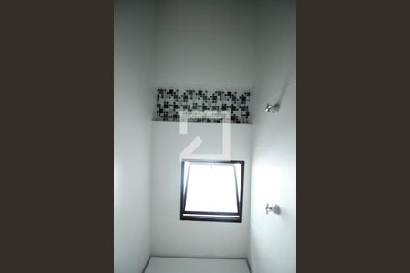 Banheiro de apartamento para alugar com 1 quarto, 35m² em Água Rasa, São Paulo