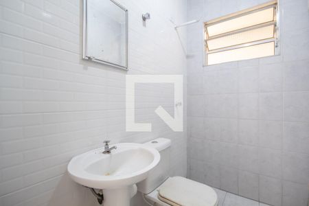 Banheiro de casa para alugar com 1 quarto, 45m² em Centro, Osasco