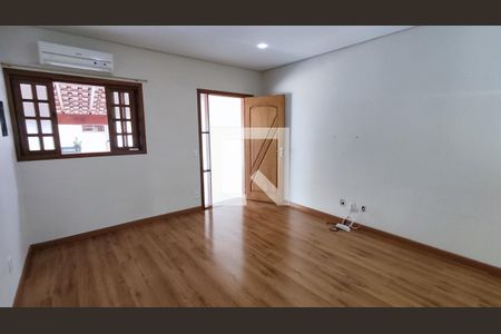 Sala de casa de condomínio à venda com 2 quartos, 80m² em Recanto Quarto Centenário, Jundiaí