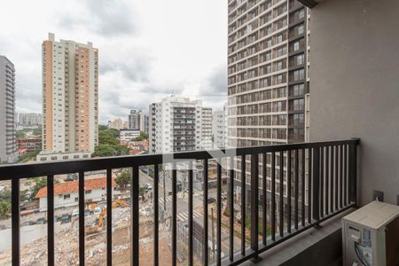 Studio à venda com 23m², 1 quarto e sem vaga Studio à venda com 23m², 1 quarto e sem vagaVaranda