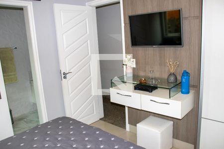 Casa de condomínio à venda com 360m², 4 quartos e 3 vagasQuarto Principal 