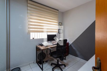 Quarto 1 de apartamento para alugar com 2 quartos, 95m² em Pirajá, Belo Horizonte