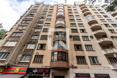 Apartamento à venda com 107m², 2 quartos e sem vagaFachada