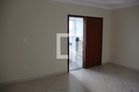 Sala de apartamento para alugar com 2 quartos, 76m² em Novo Eldorado, Contagem