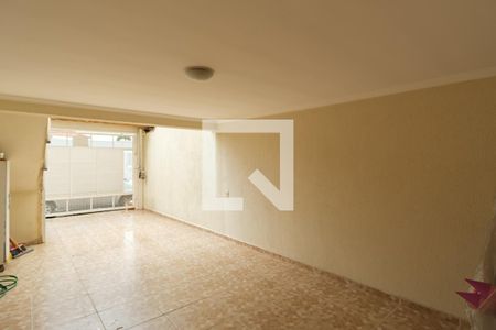 Casa à venda com 129m², 2 quartos e 2 vagasVagas