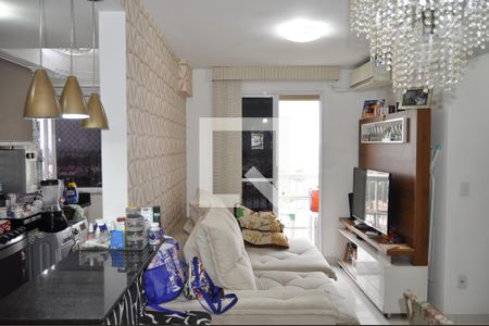 Sala de apartamento à venda com 2 quartos, 50m² em Del Castilho, Rio de Janeiro