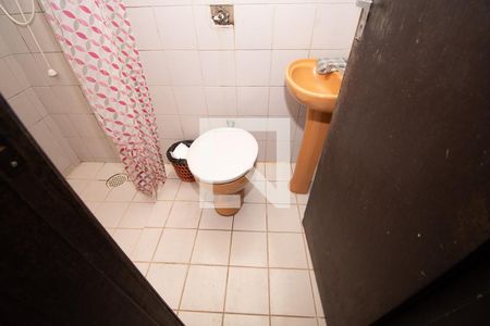 banheiro de casa para alugar com 3 quartos, 120m² em Cristo Rei, São Leopoldo
