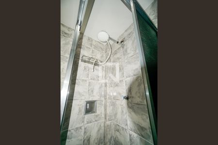 Apartamento para alugar com 69m², 2 quartos e 1 vaga Apartamento para alugar com 69m², 2 quartos e 1 vagaChuveiro