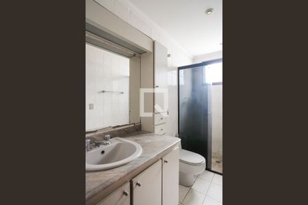 Apartamento para alugar com 150m², 3 quartos e 2 vagasBanheiro