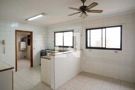 Apartamento para alugar com 150m², 3 quartos e 2 vagasCozinha