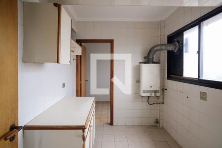 Apartamento para alugar com 150m², 3 quartos e 2 vagasÁrea de Serviço