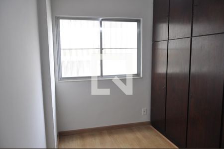 Quarto 1 de apartamento para alugar com 2 quartos, 54m² em Rocha, Rio de Janeiro