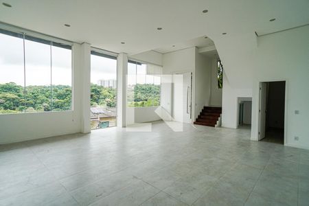 Casa de condomínio à venda com 436m², 3 quartos e 2 vagasSala